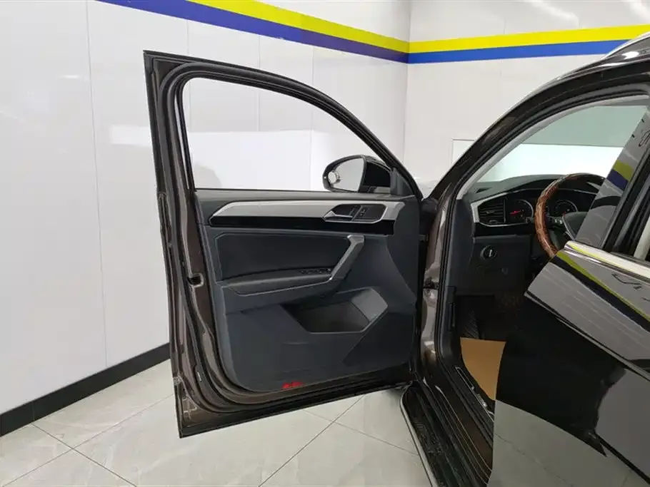 Volkswagen Tayron 2021 из CN, фото 4