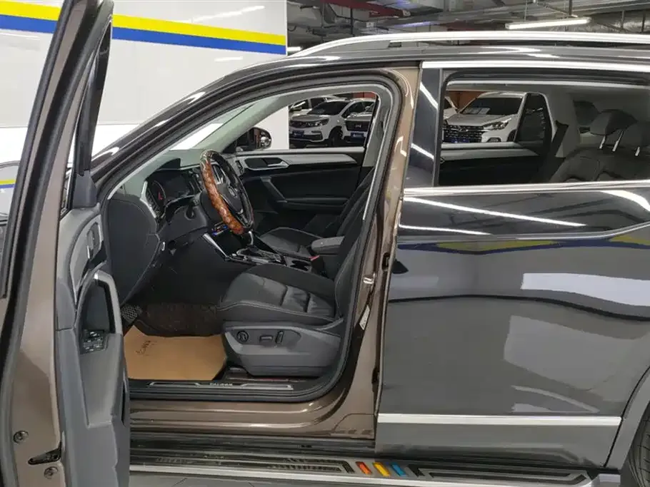 Volkswagen Tayron 2021 из CN, фото 10