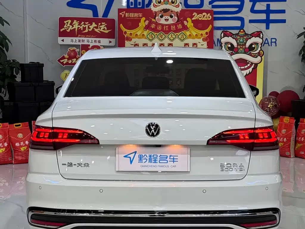 Volkswagen Bora 2024 из CN, фото 7