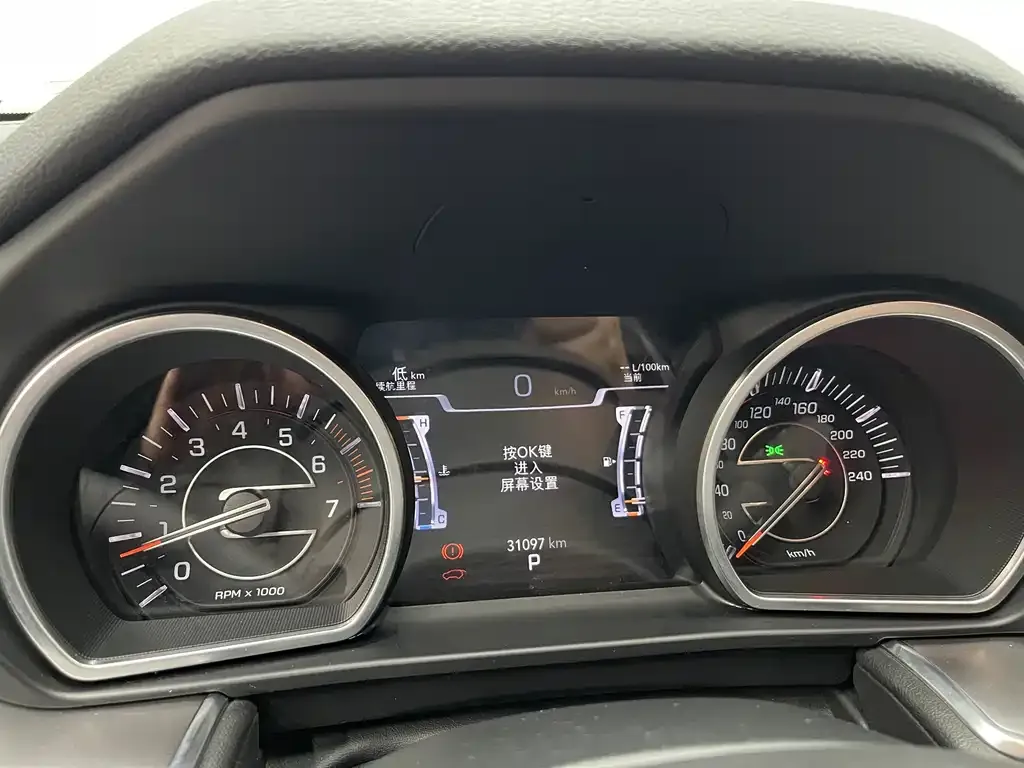 Jeep Grand Commander 2022 из CN, фото 4