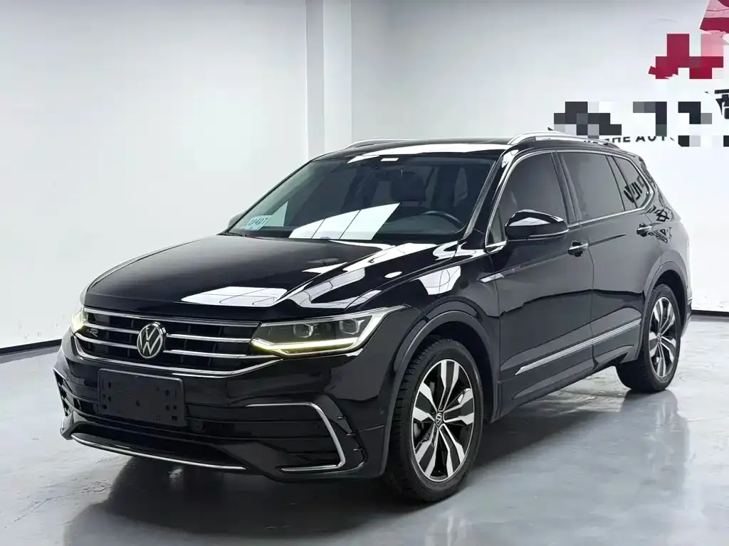 Volkswagen Tiguan L 2022 из CN, фото 1