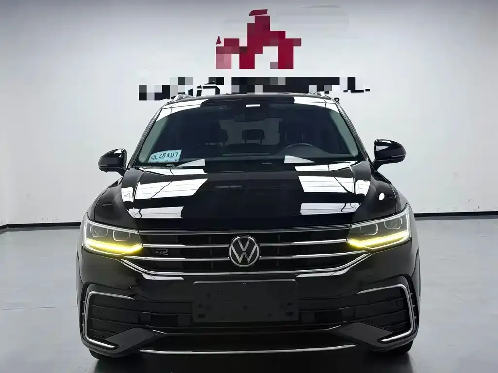 Volkswagen Tiguan L 2022 из CN, фото 2