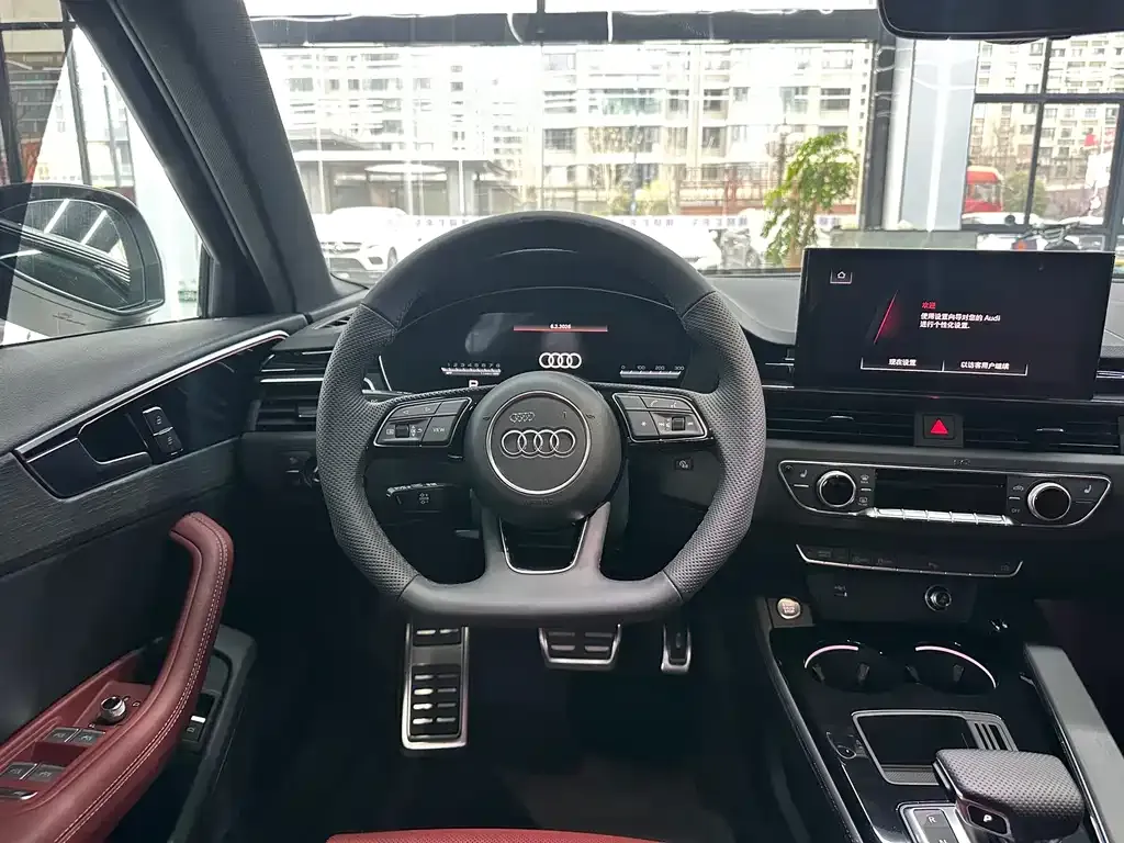 Audi A4L 2024 из CN, фото 8