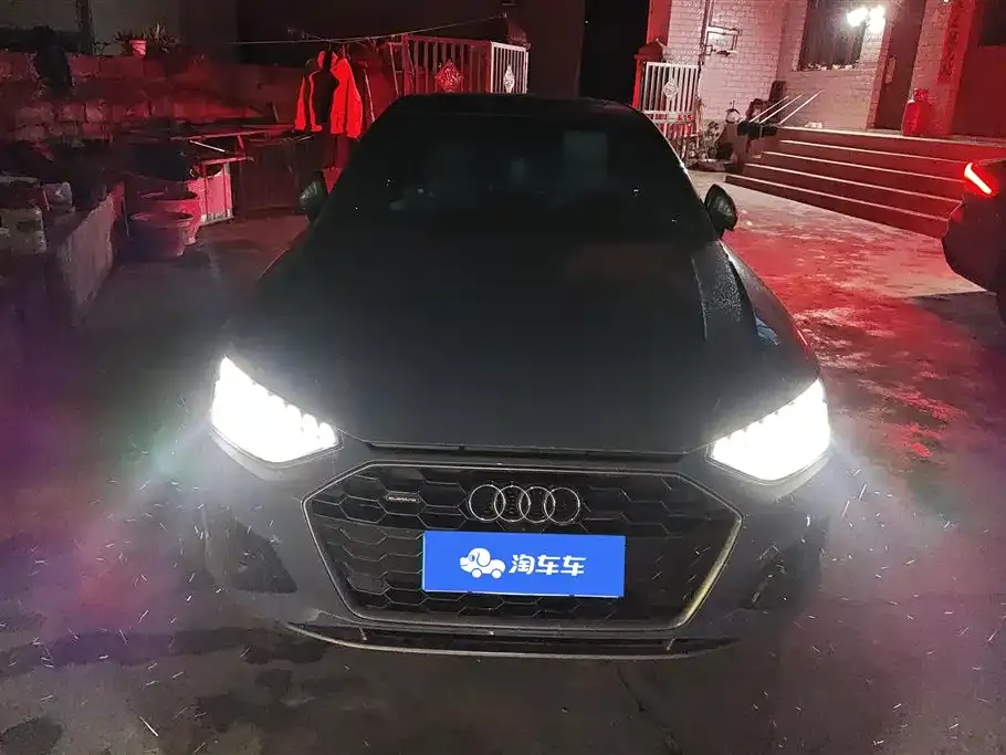 Audi A4L 2022 из CN, фото 5