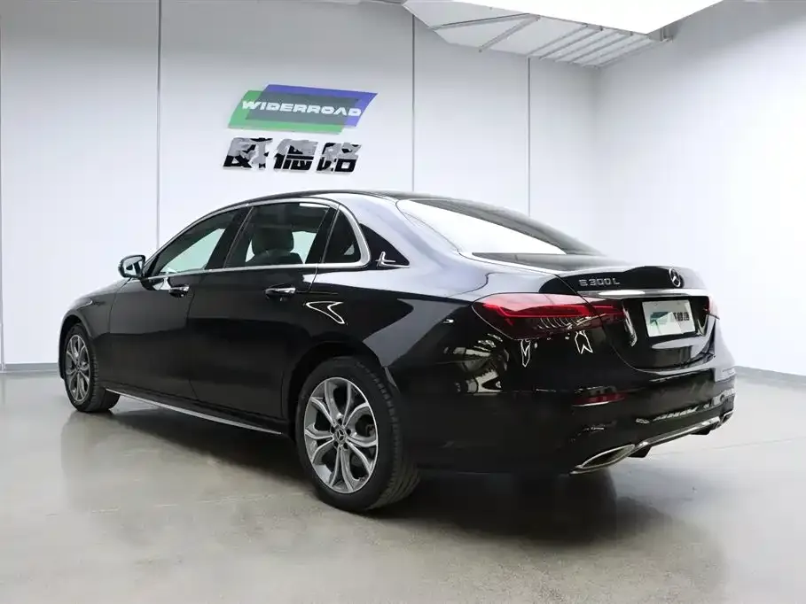 Mercedes-Benz E-Class 2021 из CN, фото 4