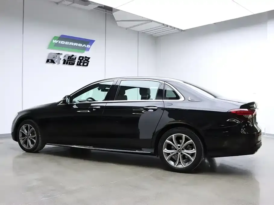 Mercedes-Benz E-Class 2021 из CN, фото 3