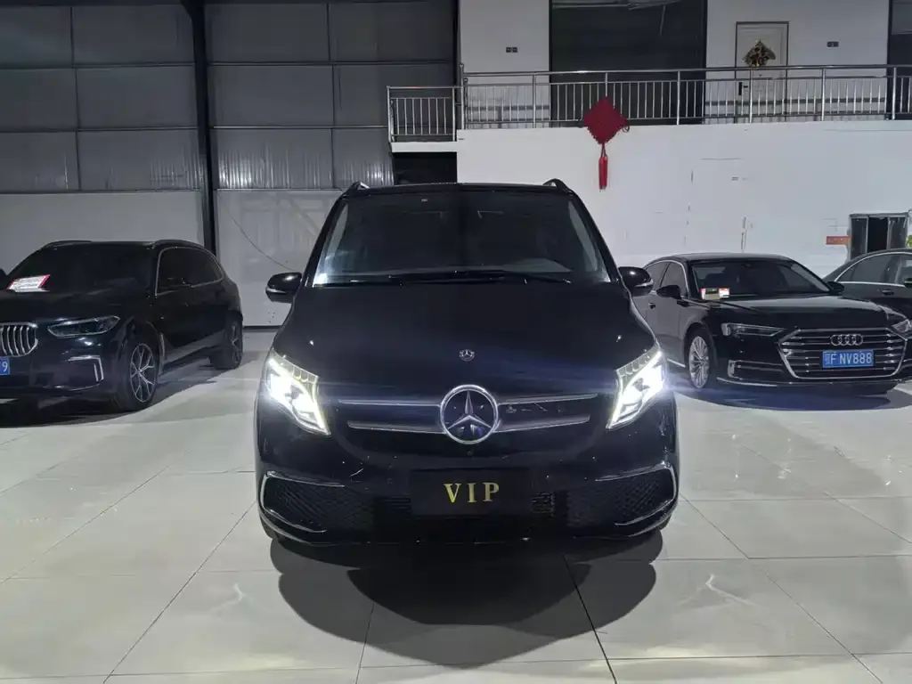 Mercedes-Benz V-Class 2021 из CN, фото 2