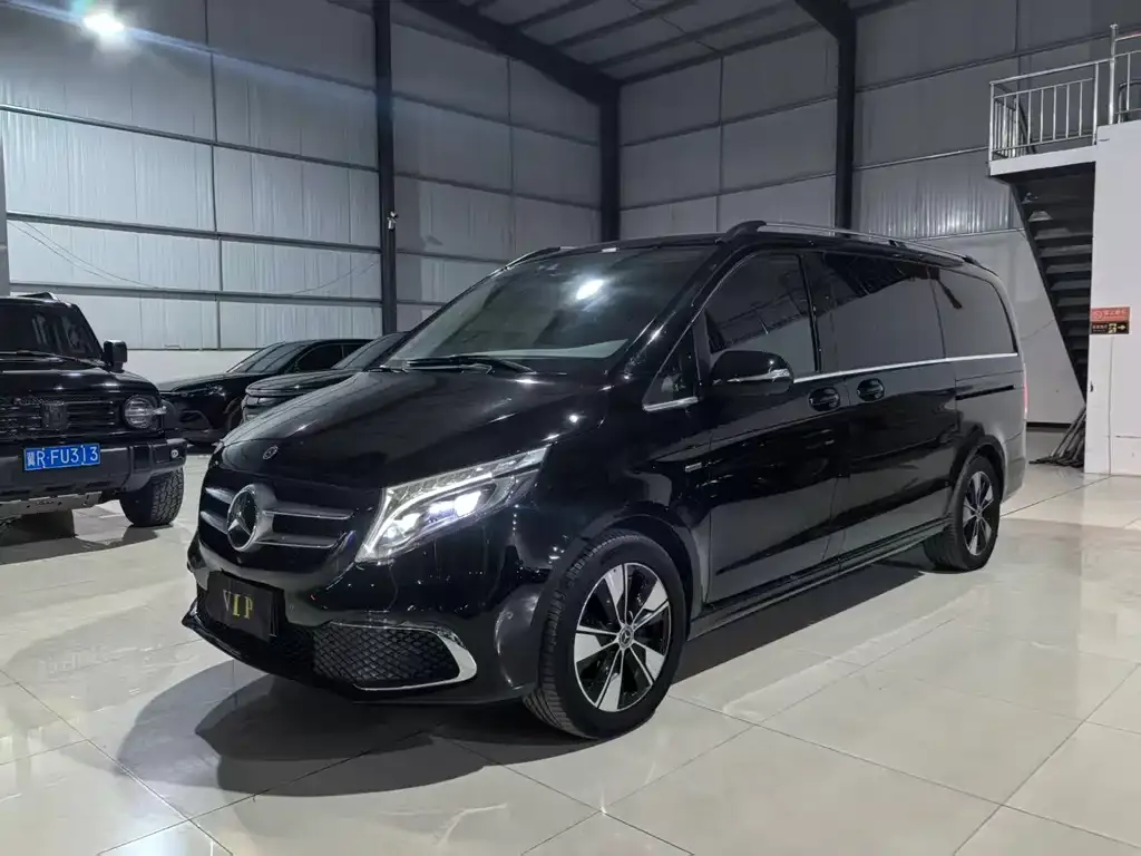Mercedes-Benz V-Class 2021 из CN, фото 7