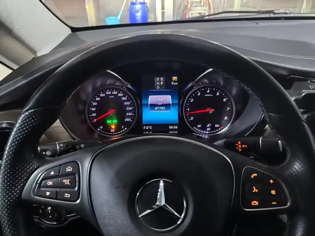 Mercedes-Benz V-Class 2021 из CN, фото 8
