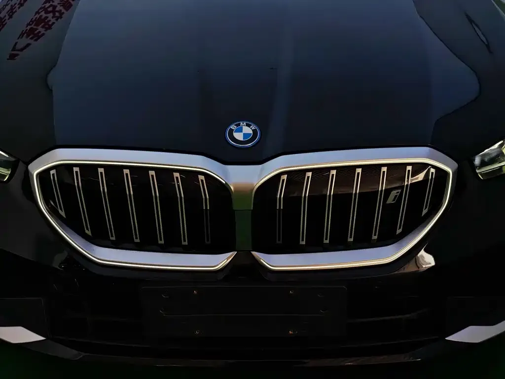 BMW i5 2024 из CN, фото 3