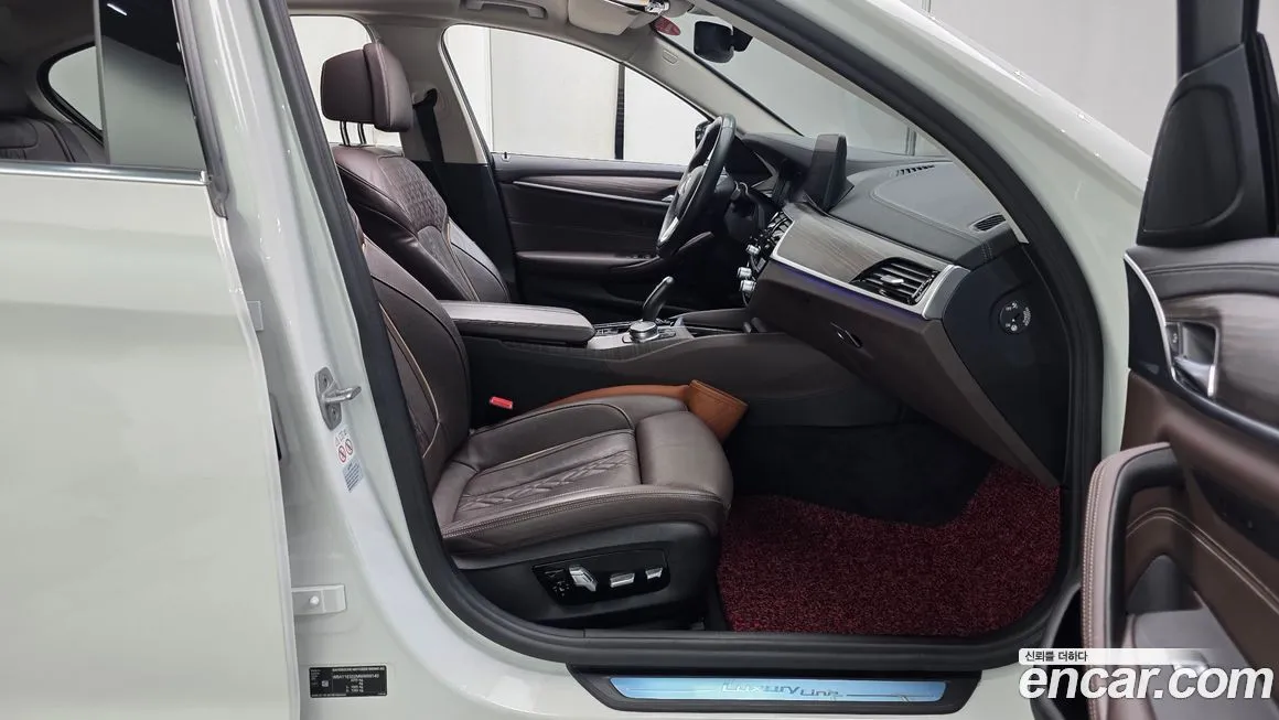 BMW 5-Series 2021 из KR, фото 9