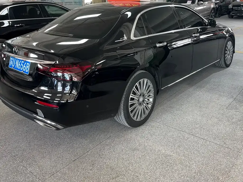 Mercedes-Benz E-Class 2022 из CN, фото 5