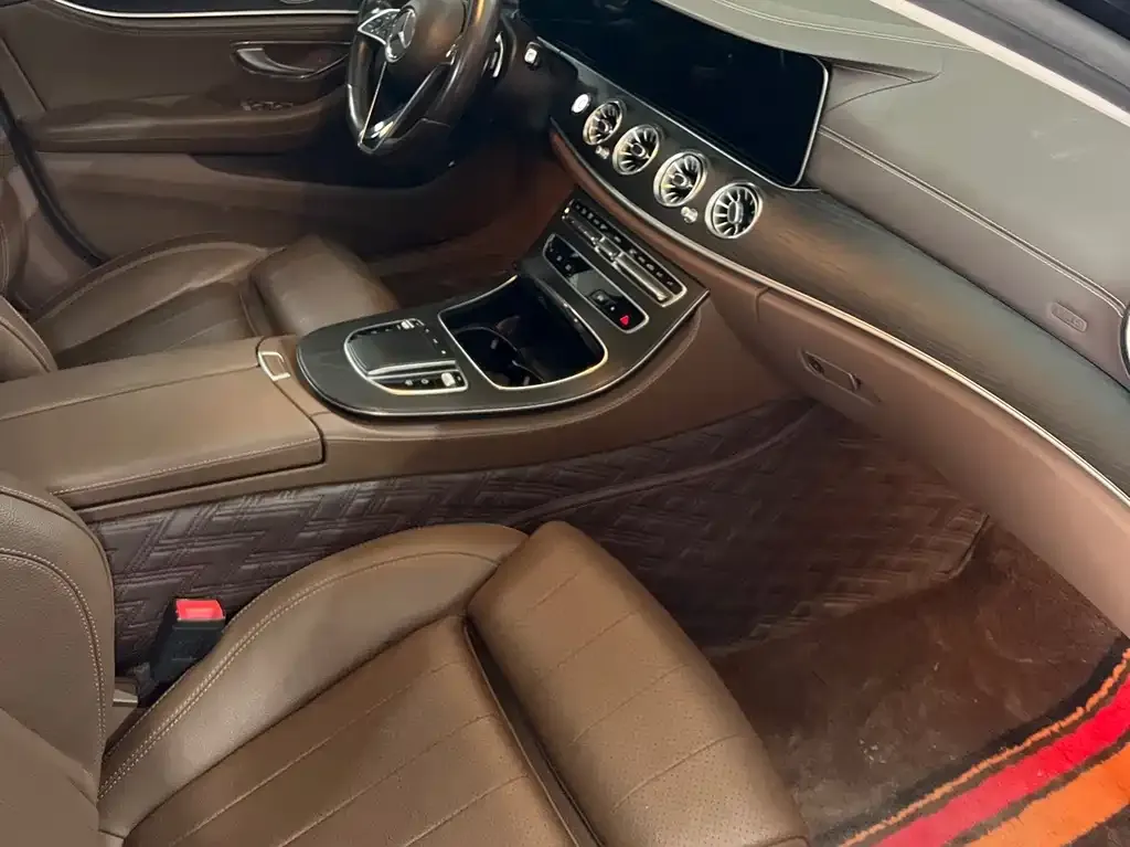 Mercedes-Benz E-Class 2022 из CN, фото 7