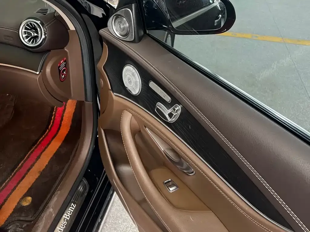 Mercedes-Benz E-Class 2022 из CN, фото 6