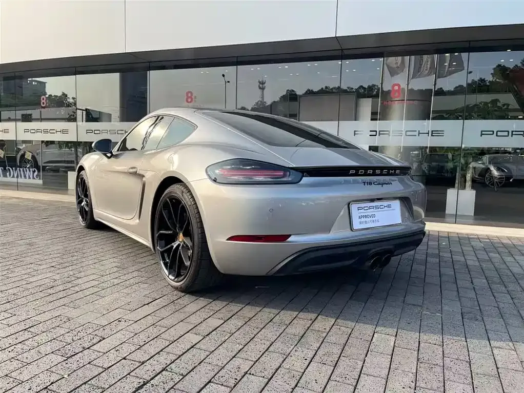 Porsche 718 — фото 6