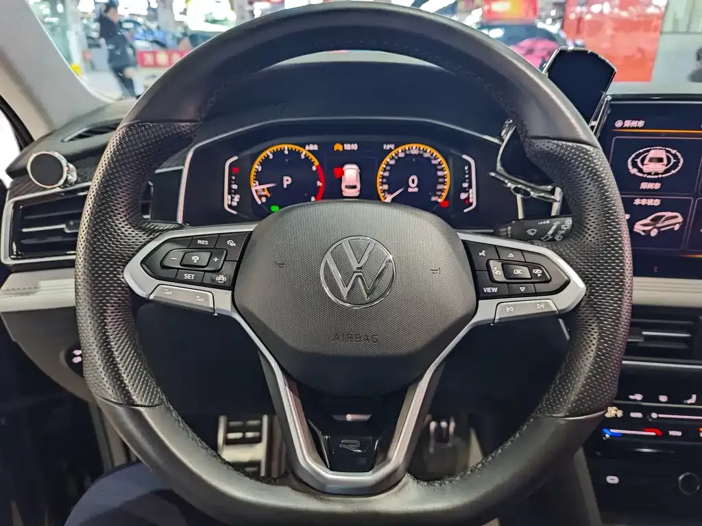 Volkswagen Tiguan L 2024 из CN, фото 10