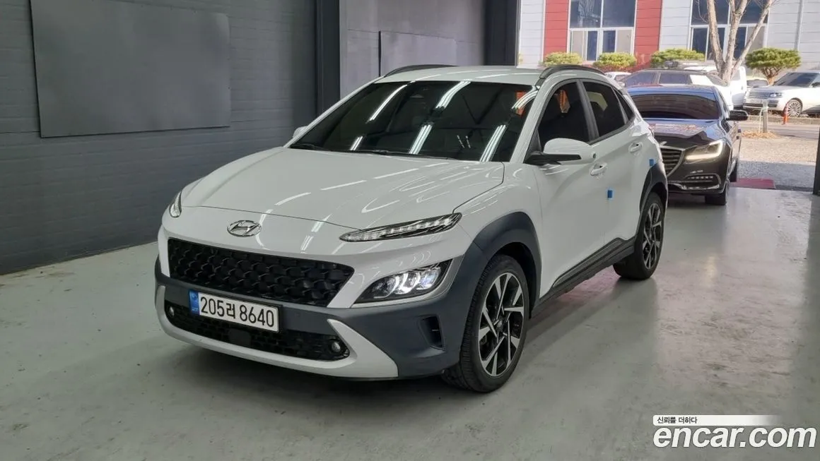 Hyundai Kona — фото 1