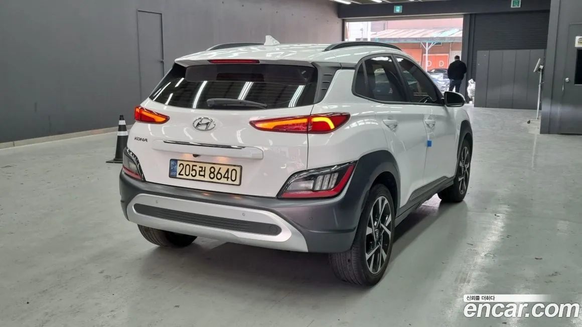 Hyundai Kona — фото 10