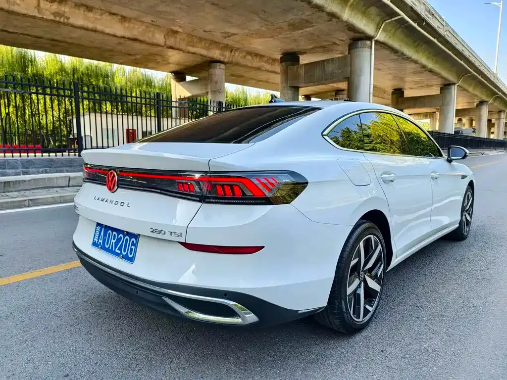 Volkswagen Lamando 2024 из CN, фото 4
