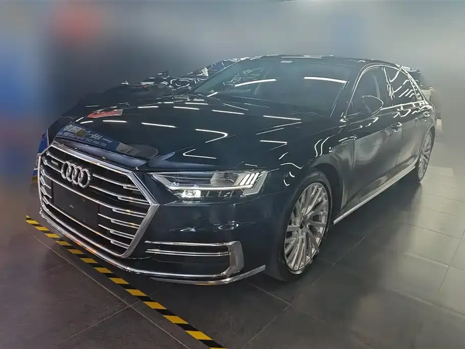 Audi A8 2022 из CN, фото 1