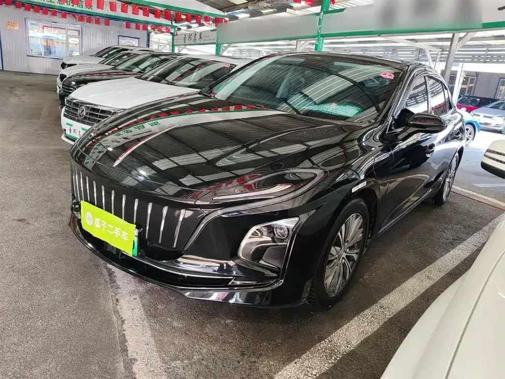 Hongqi E-QM5 — фото 6