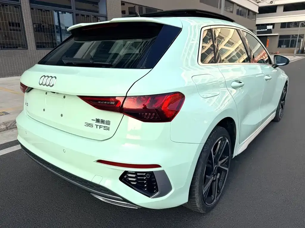 Audi A3 2023 из CN, фото 5