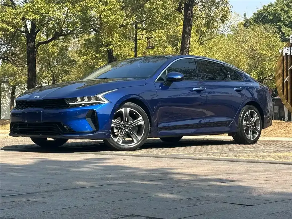 Kia K5 2021 из CN, фото 1