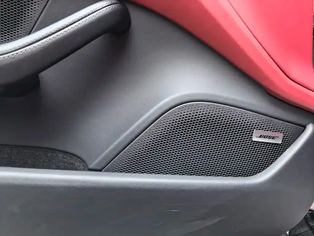 Porsche Taycan 2025 из CN, фото 6