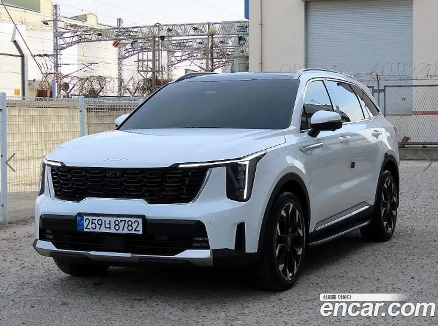 Kia Sorento — фото 3