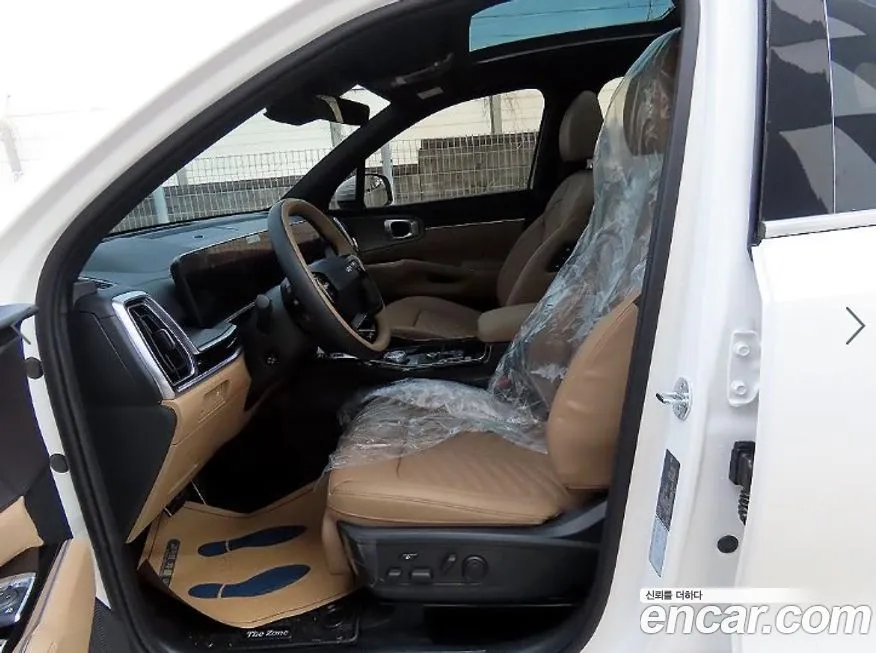 Kia Sorento — фото 5