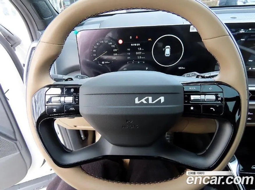 Kia Sorento — фото 4