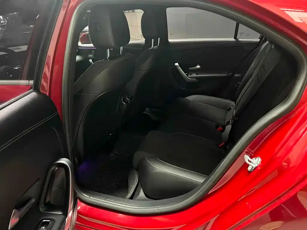 Mercedes-Benz A-Class 2021 из CN, фото 5