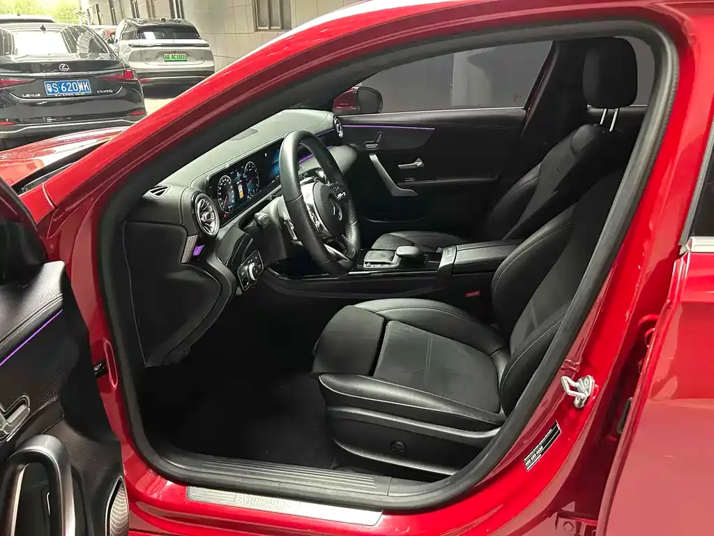 Mercedes-Benz A-Class 2021 из CN, фото 4