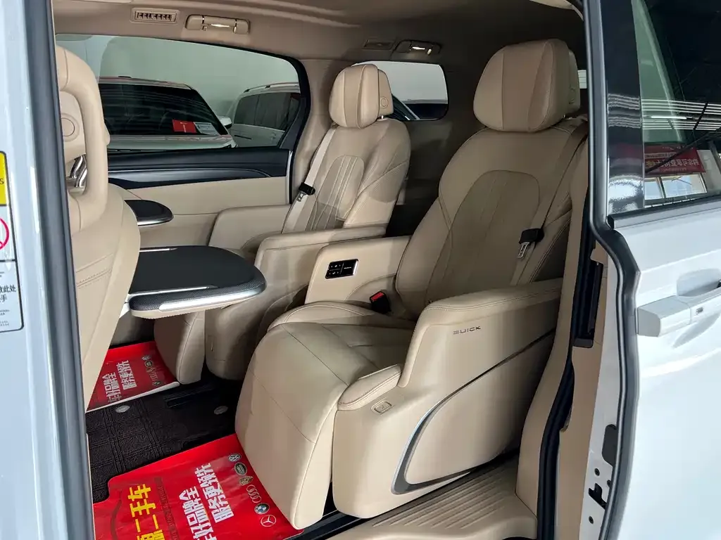 Buick GL8 Hybrid 2025 из CN, фото 4