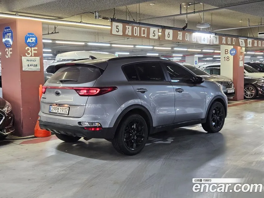 Kia Sportage — фото 8