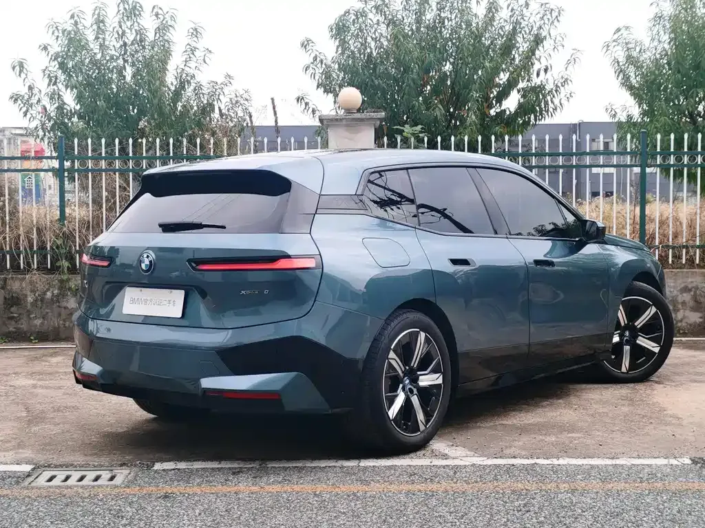 BMW iX 2023 из CN, фото 6