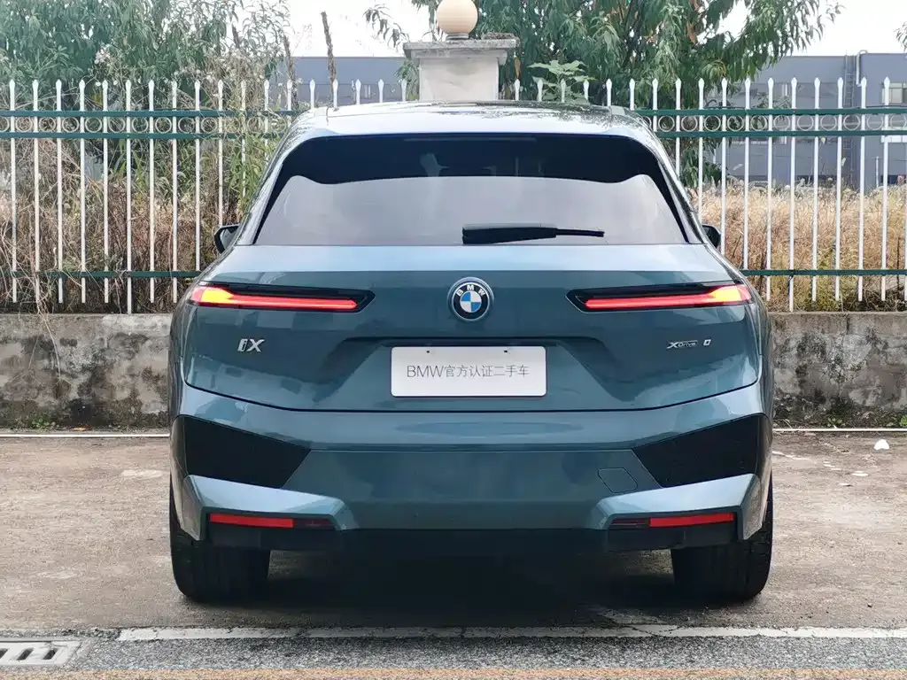 BMW iX 2023 из CN, фото 3