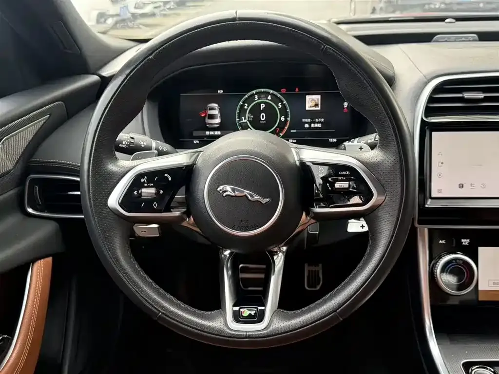 Jaguar XEL 2023 из CN, фото 4