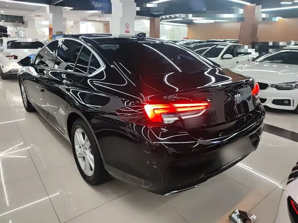 Buick Regal — фото 8