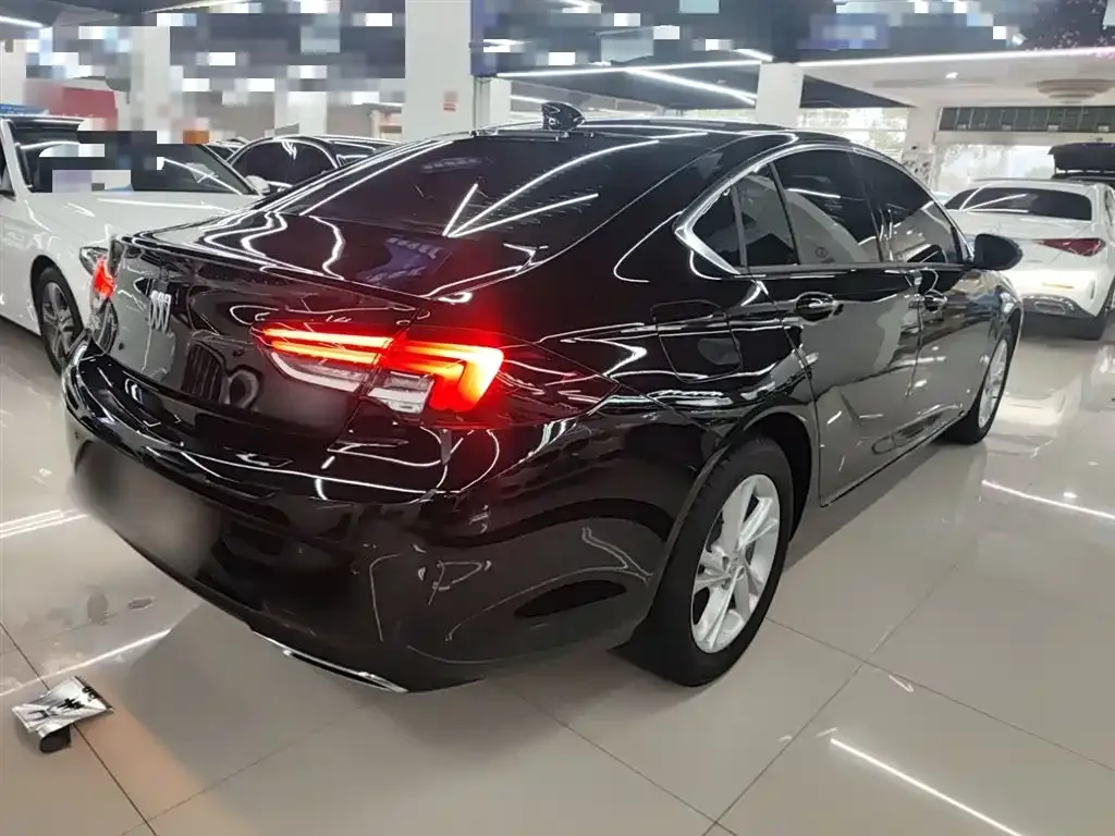 Buick Regal — фото 9