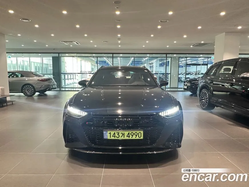 Audi RS6 2025 из KR, фото 2