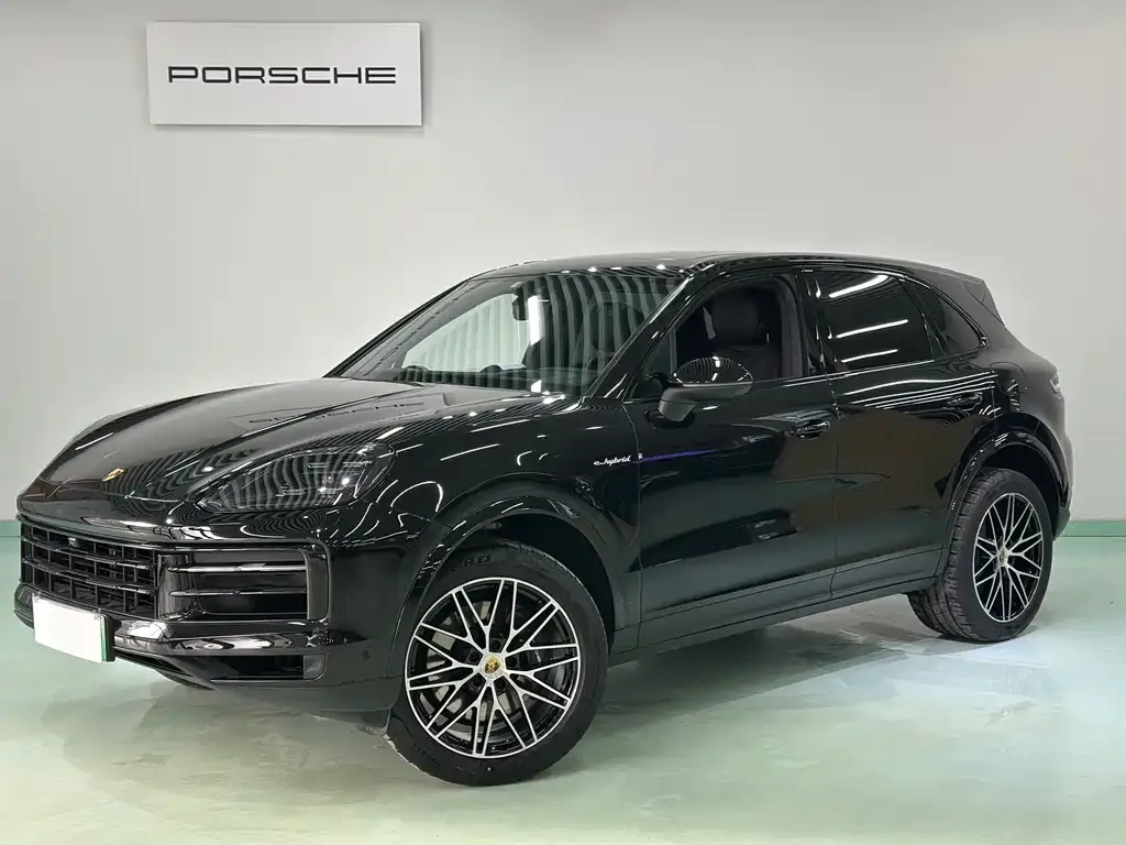 Porsche Cayenne Hybrid — фото 1