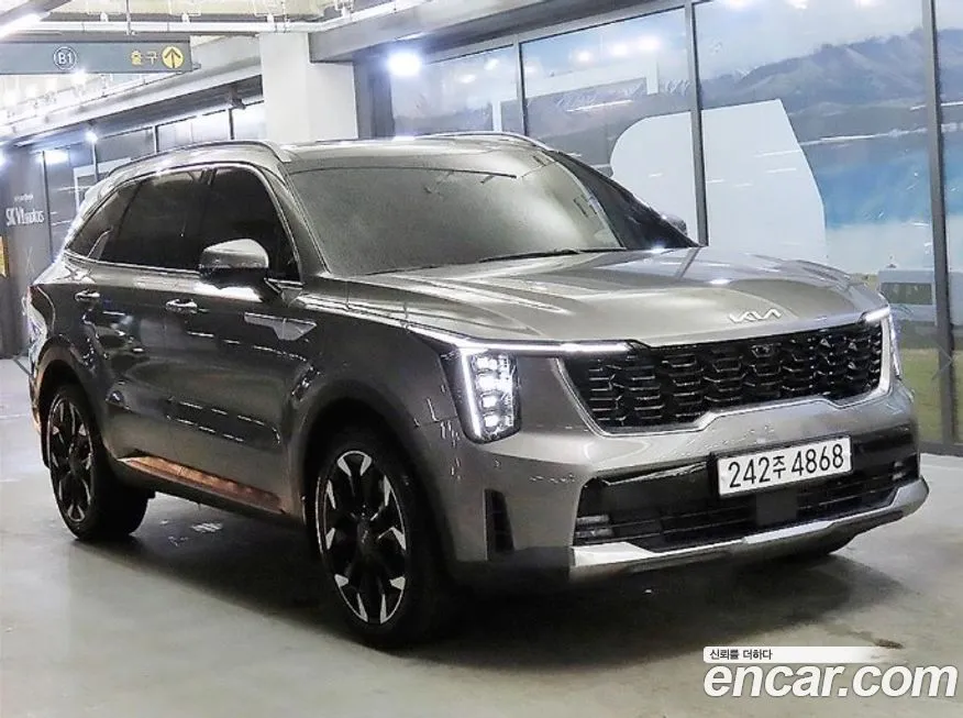 Kia Sorento — фото 1