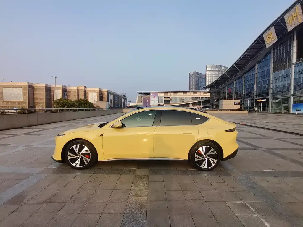 NIO ET5 2022 из CN, фото 3