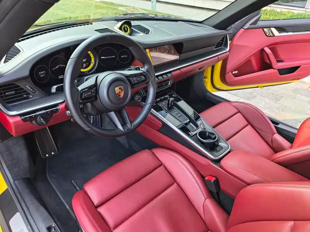 Porsche 911 2021 из CN, фото 6