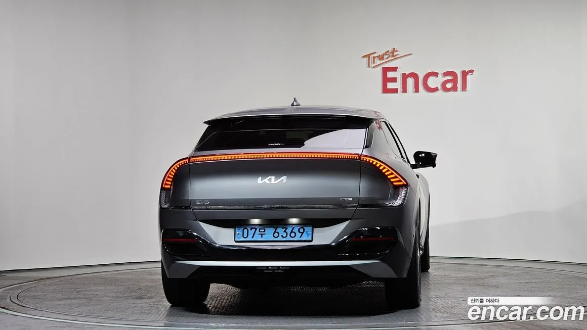 Kia EV6 — фото 3