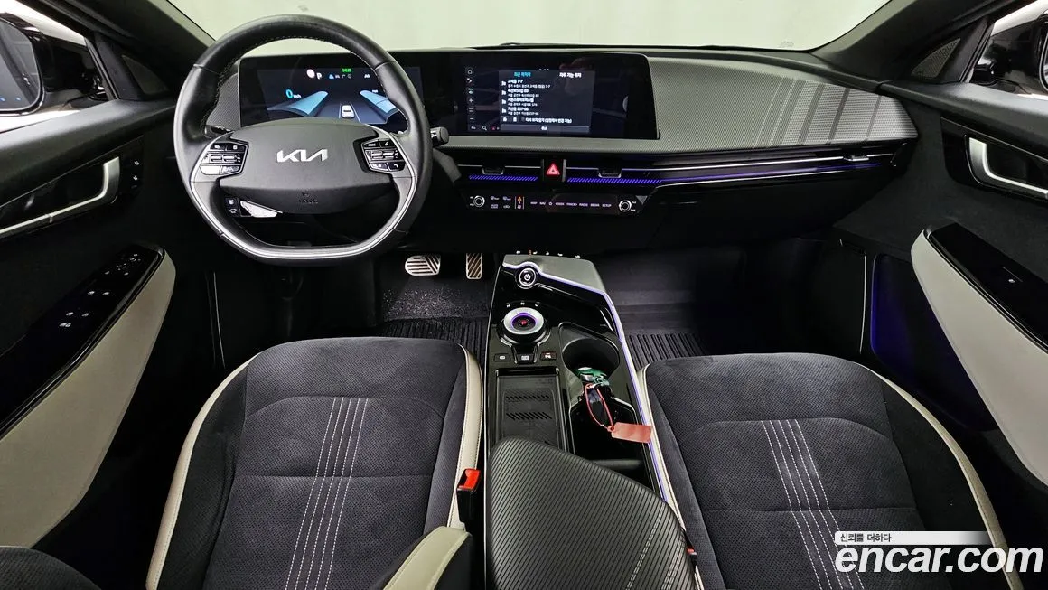Kia EV6 — фото 10