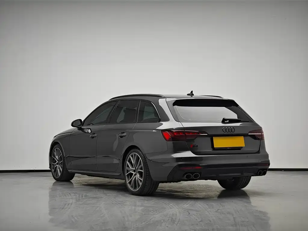 Audi S4 2024 из CN, фото 7