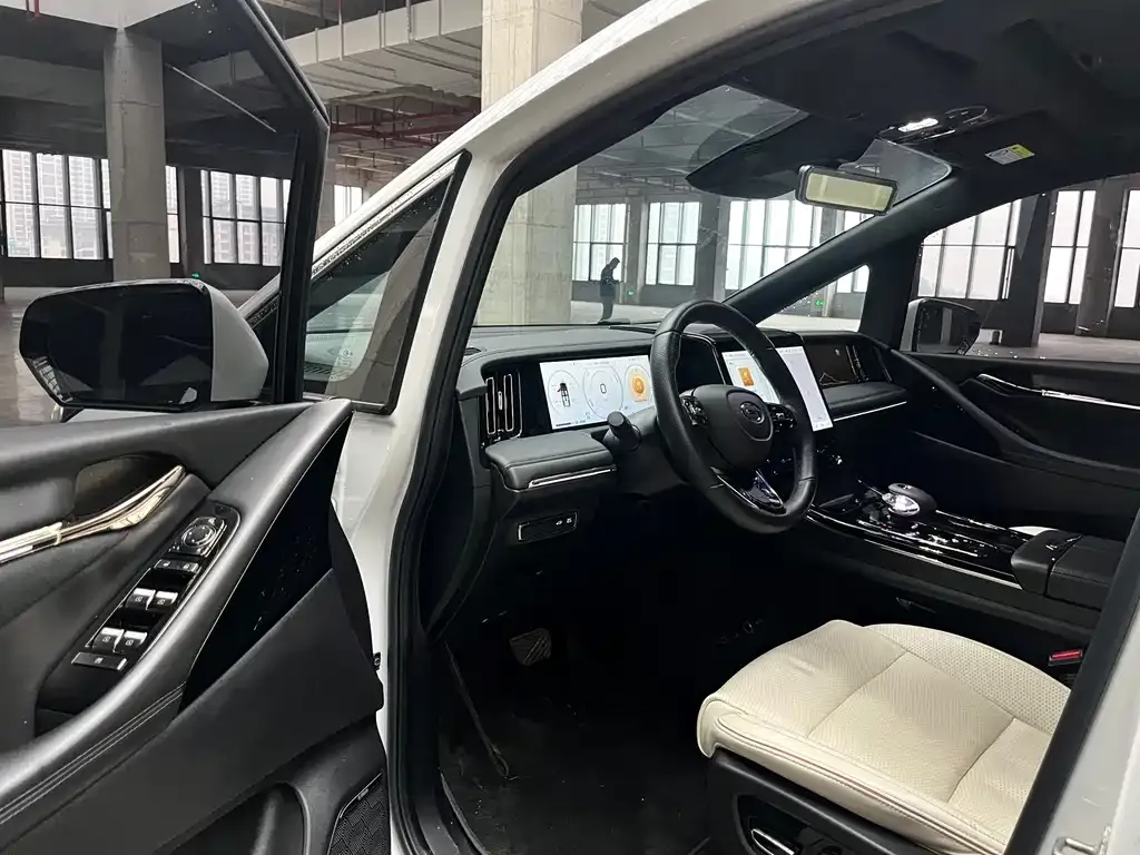 GAC Motor Trumpchi M8 2022 из CN, фото 2