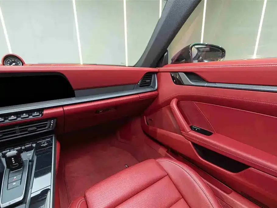 Porsche 911 2021 из CN, фото 8